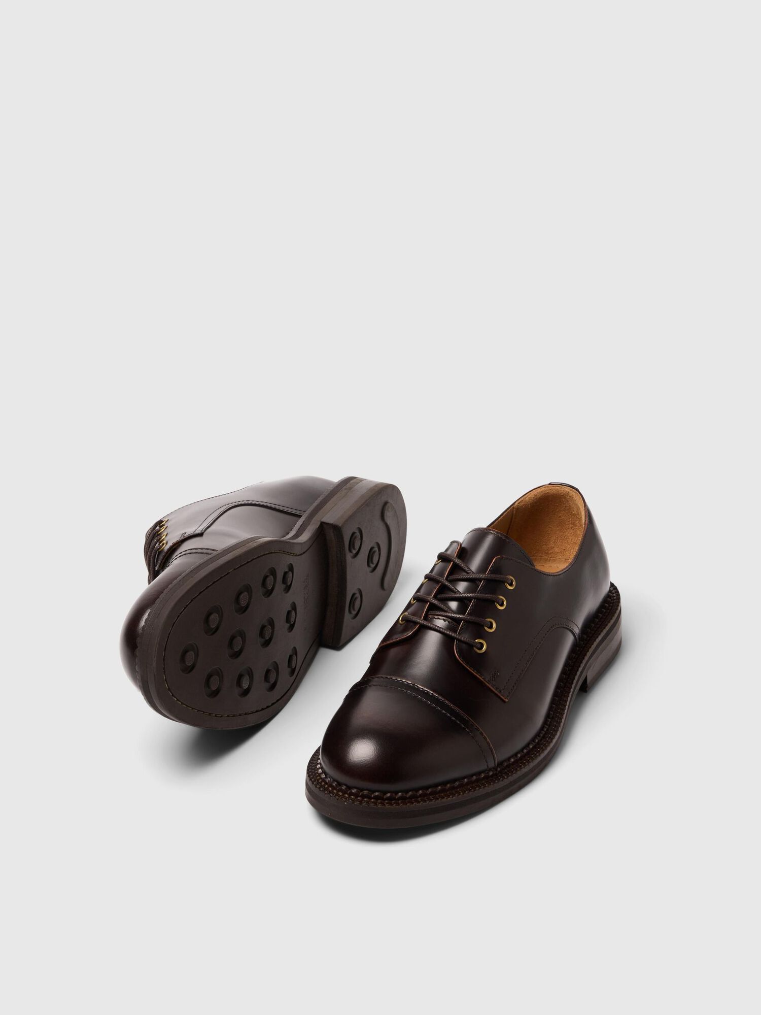 16094734_otis-leather-toecap-shoe_demitasse_02 (1)